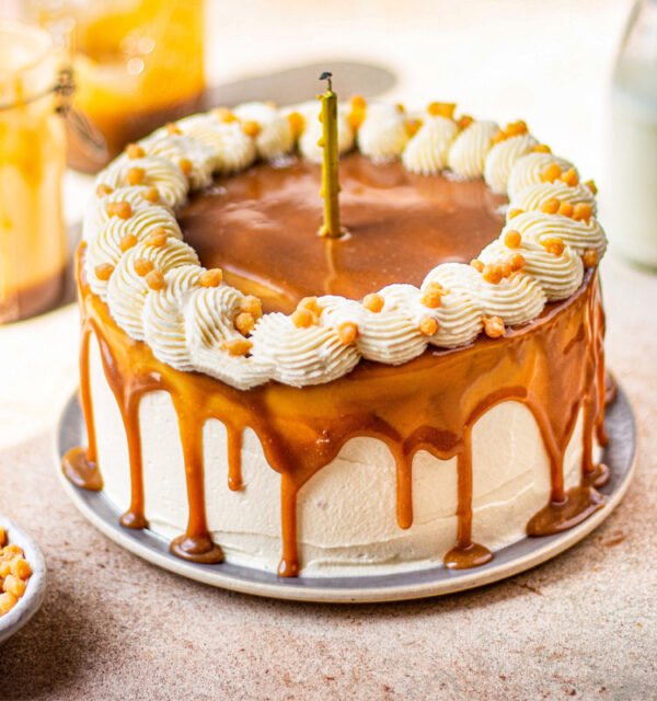 Butterscotch Cake 1KG - Image 2