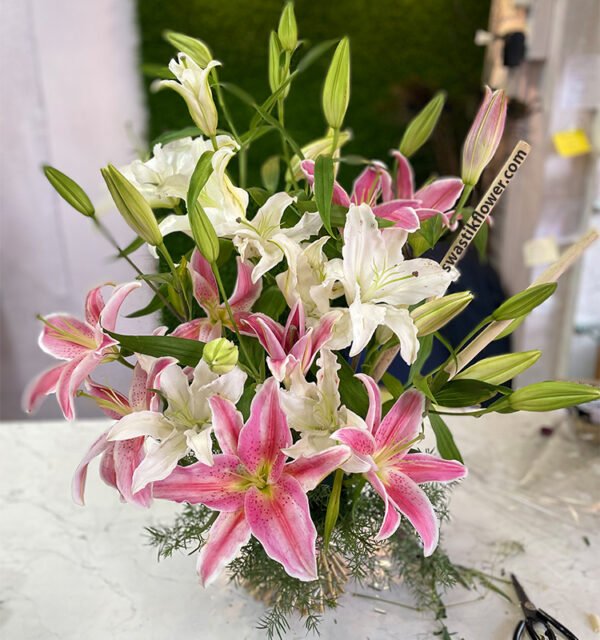 Lovely White & Pink Lilly Arrangement - Image 2