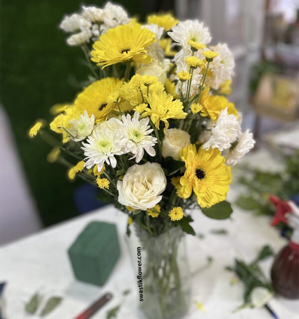 Yellow & White Floral Vase - Image 2