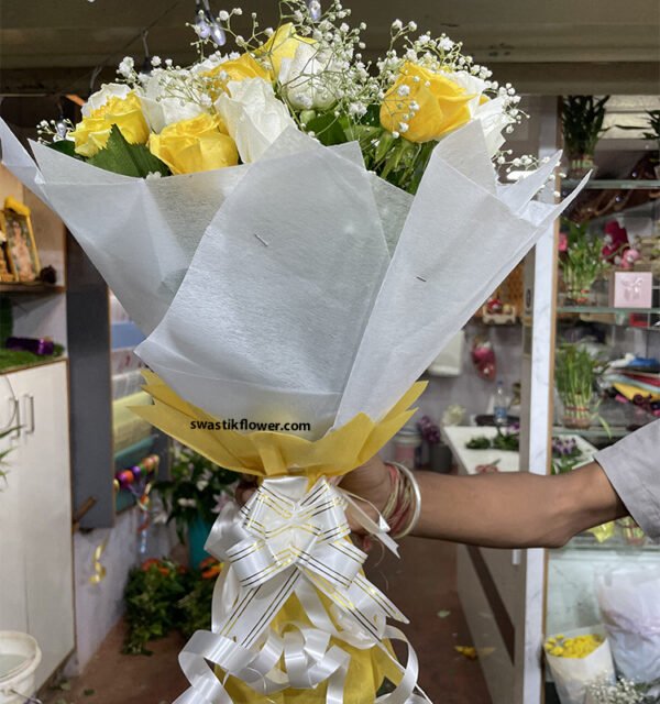 Yellow & White Flowers Bunch - Image 2